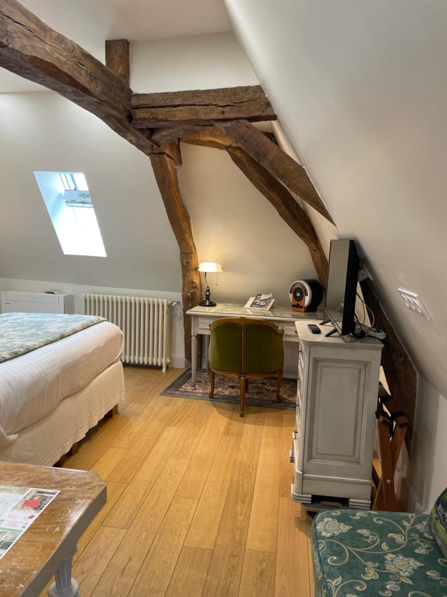 Au Relais Saint Maurice 3*